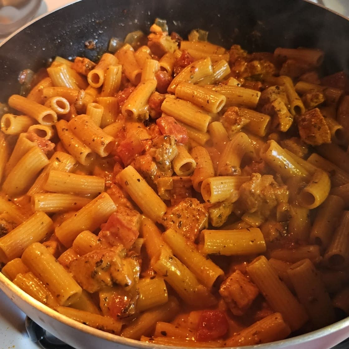One Pot Creamy Cajun Chicken Pasta