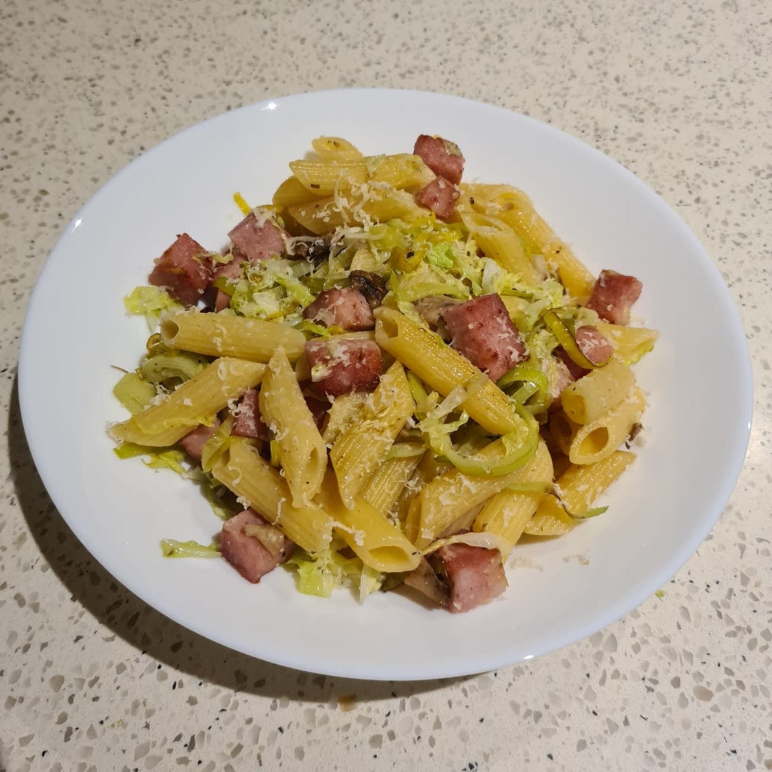 Creamy Mushroom and Bacon Pasta