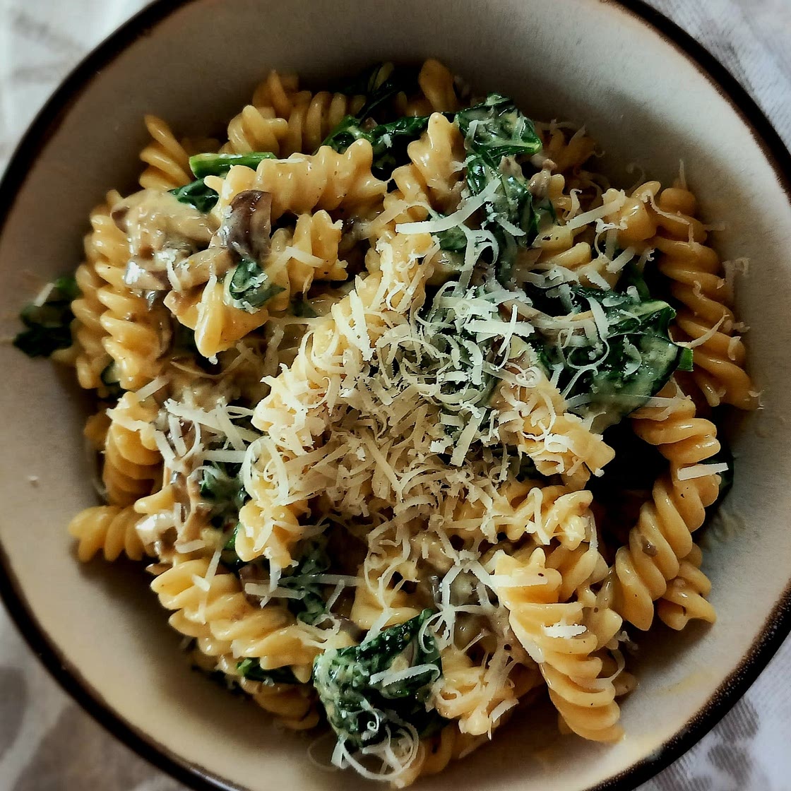 One Pot Creamy Mushroom Pasta