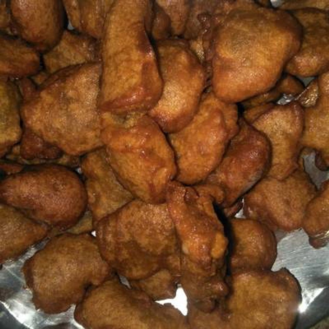 गुलगुले (Gulgule recipe in Hindi)