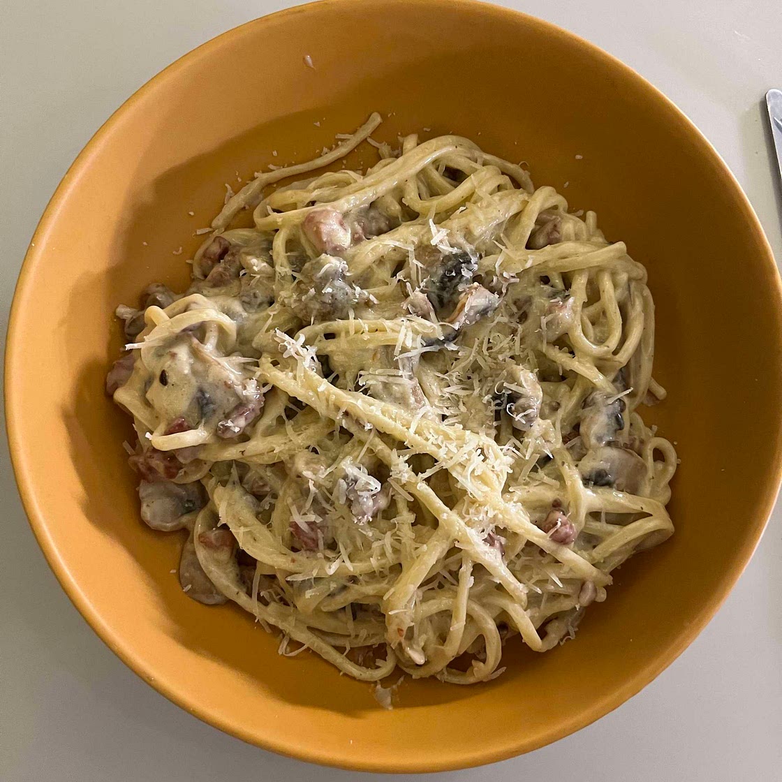 Creamy lemon pasta