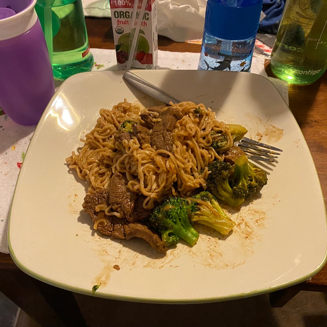 Beef and Broccoli Ramen (no ingredients)