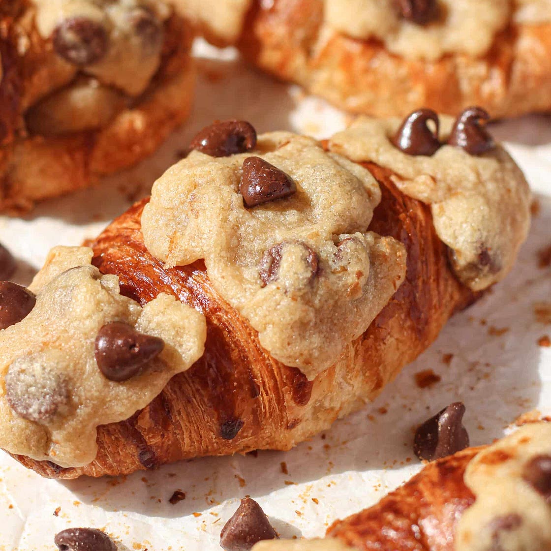 Viral Cookie Croissant