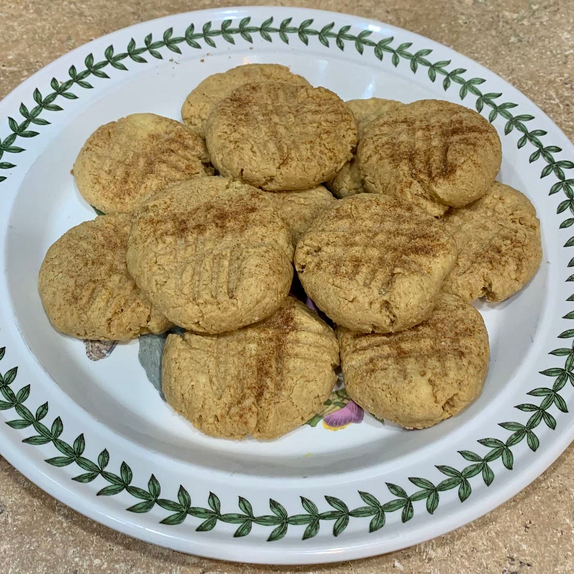 Peanut Butter Cookies (no sugar-low carb)