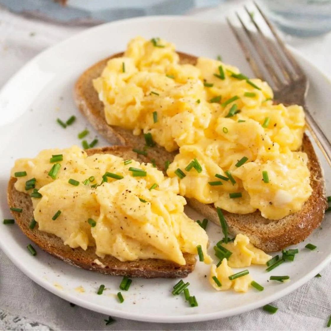 High protein egg turkey sandwich 