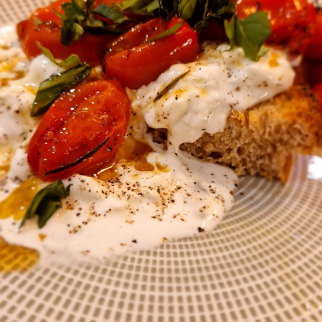 Burrata et tomates rôties