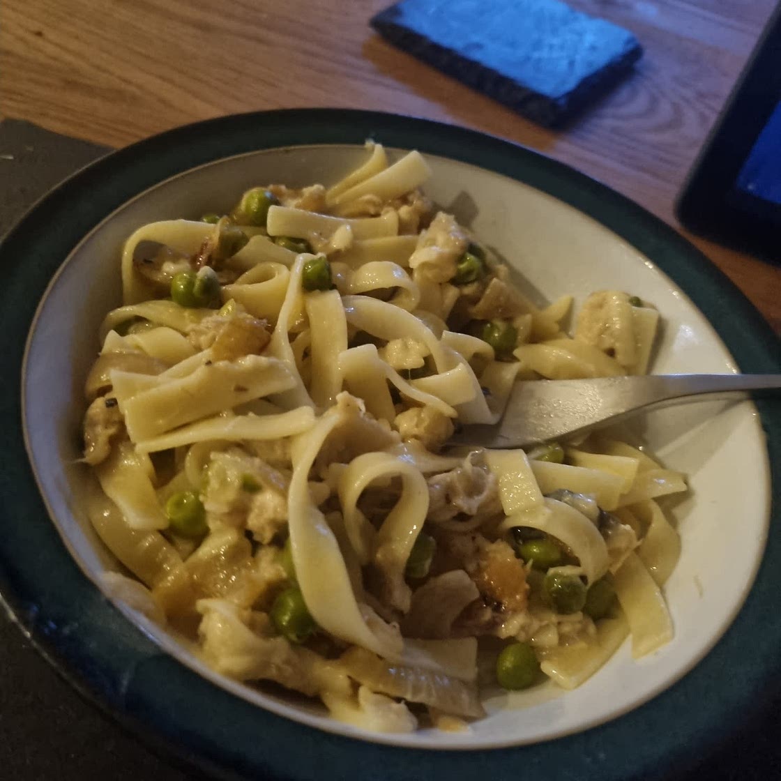 Carbonara of smoked mackerel