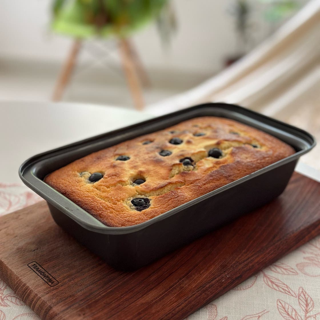BLUEBERRY RICOTTA CAKE