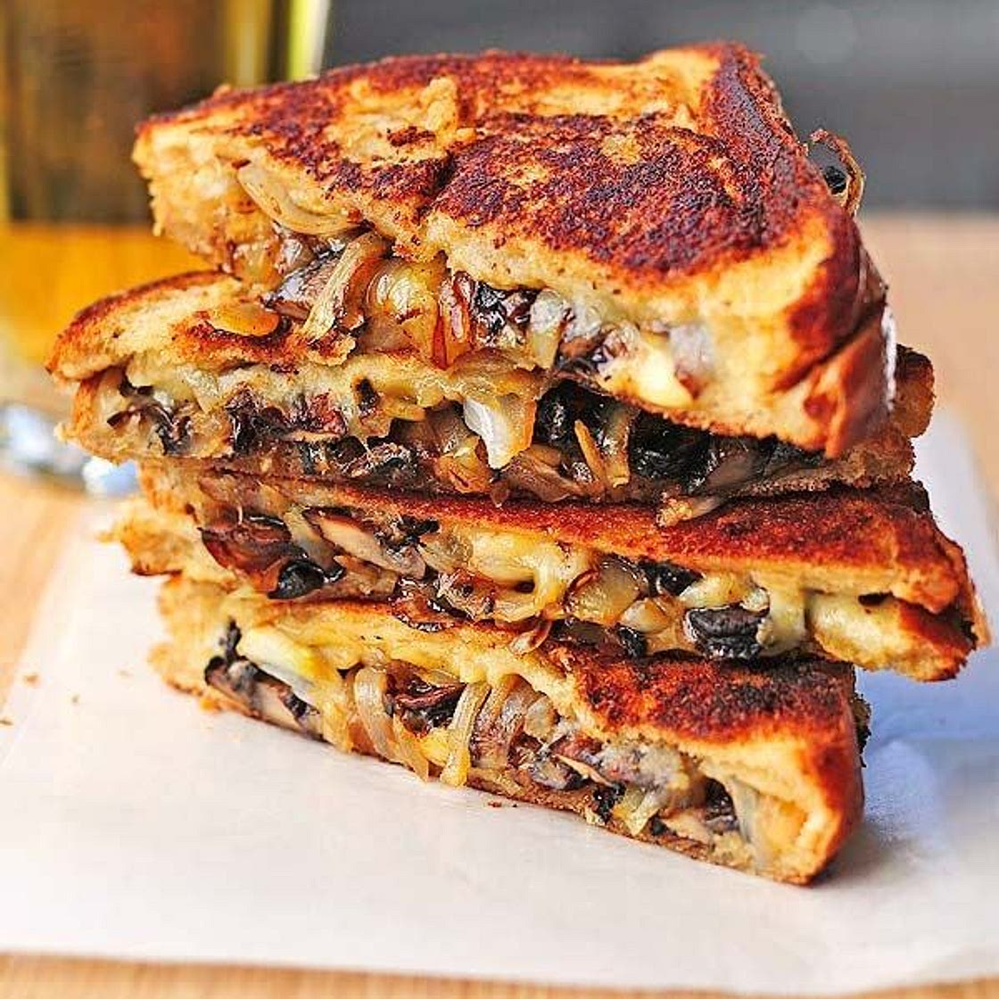 Grilled cheese aux champignons