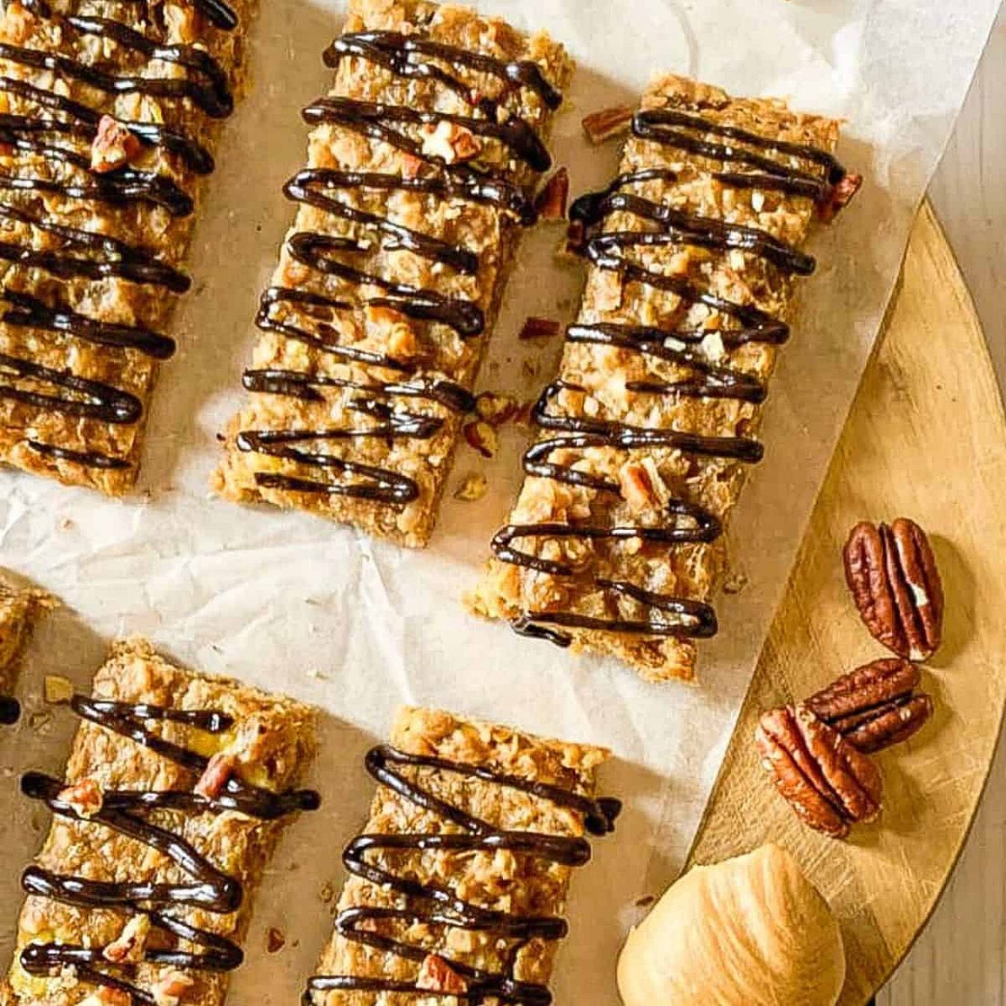 Three-Ingredient Breakfast Bars