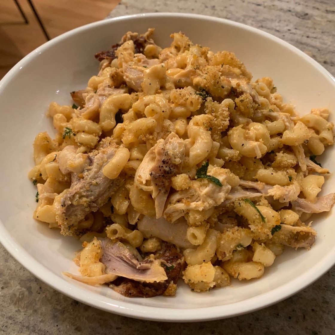 Buffalo Chicken Macaroni & Cheese 