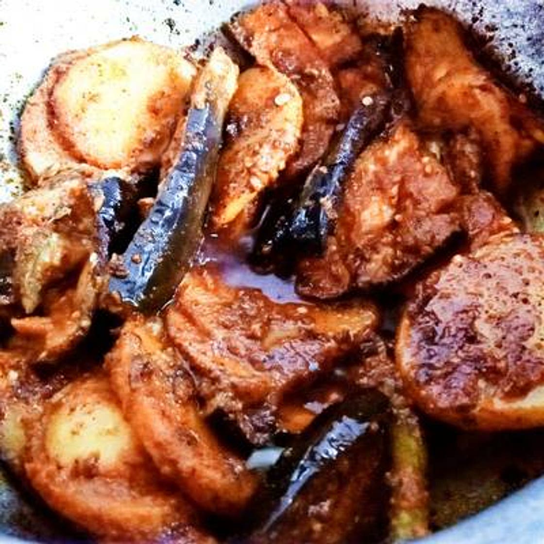 बैंगन आलू फ्राई (baingan aloo fry recipe in Hindi)
