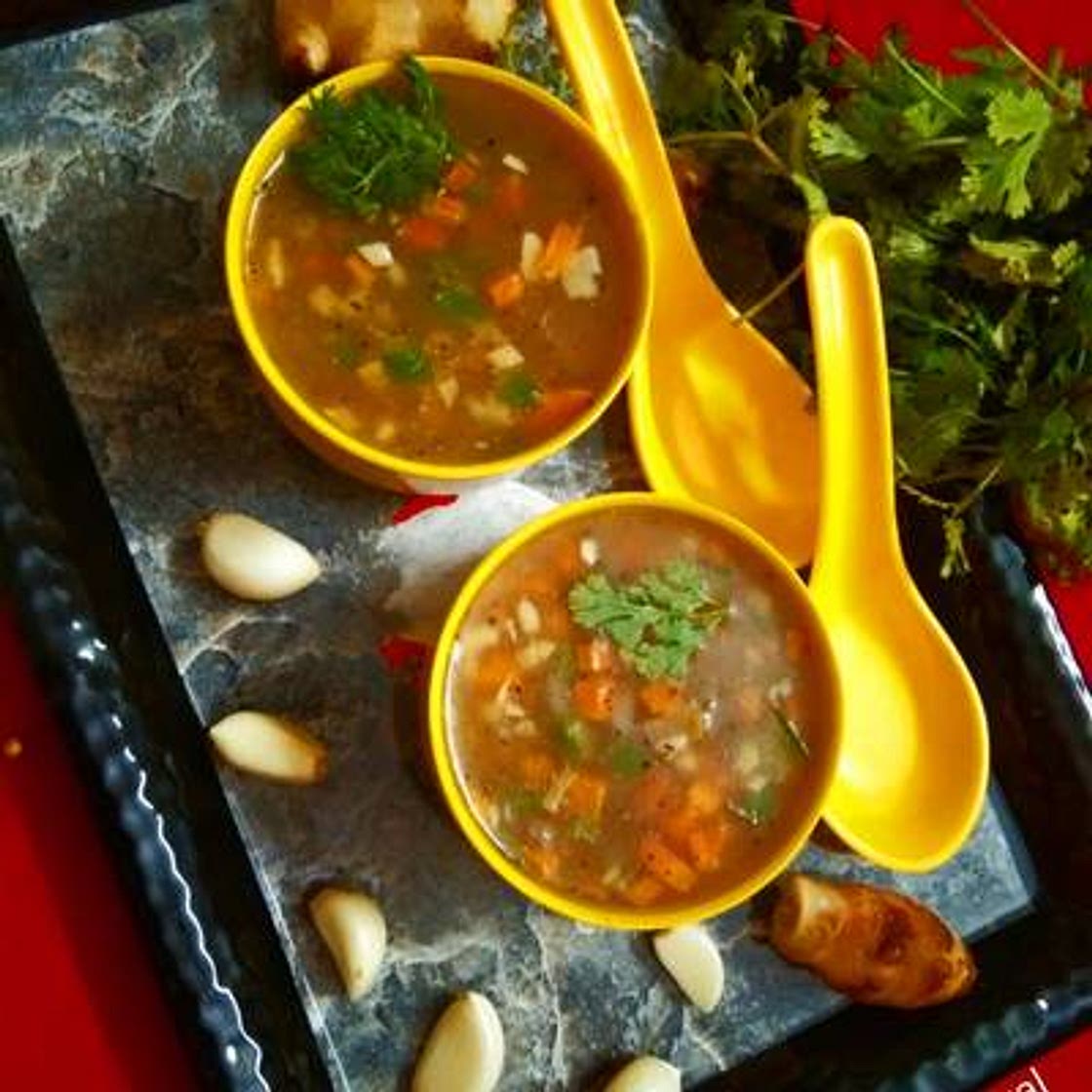 जिंजर गार्लिक सूप (Ginger Garlic soup recipe in Hindi)