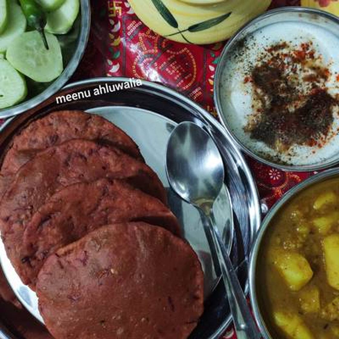 बीटरूट मसाला पूरी (beetroot masala puri recipe in hindi)
