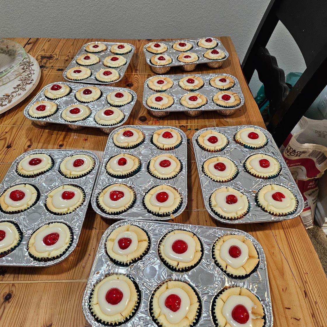 Mom's Mini Cheesecakes