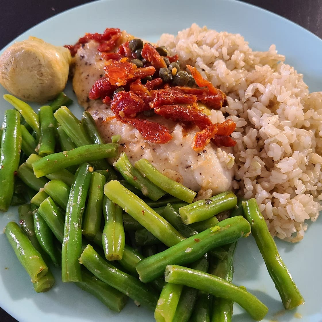 Mediterranean Chicken with Sun-Dried Tomatoes, Artichokes, and Capers