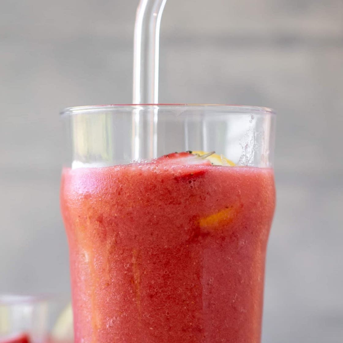 Strawberry lemonade