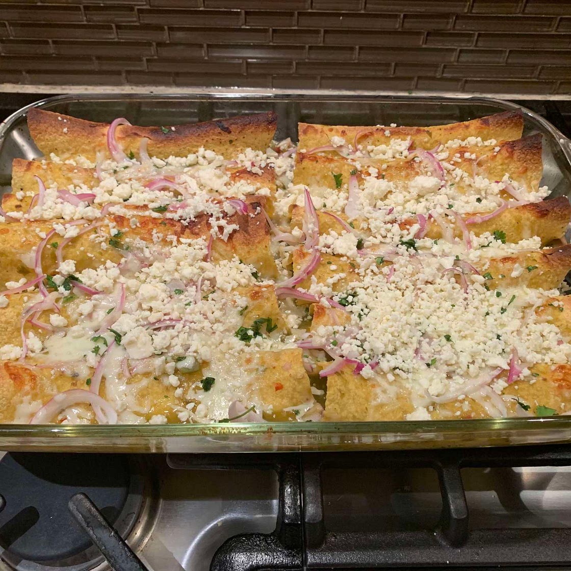 Chicken-and-Cheese Enchiladas 