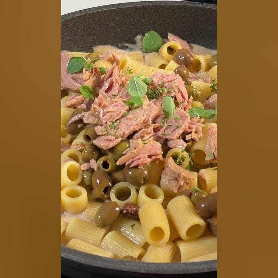 Mezze Maniche Cremose al Tonno - Pasta Zero Stress