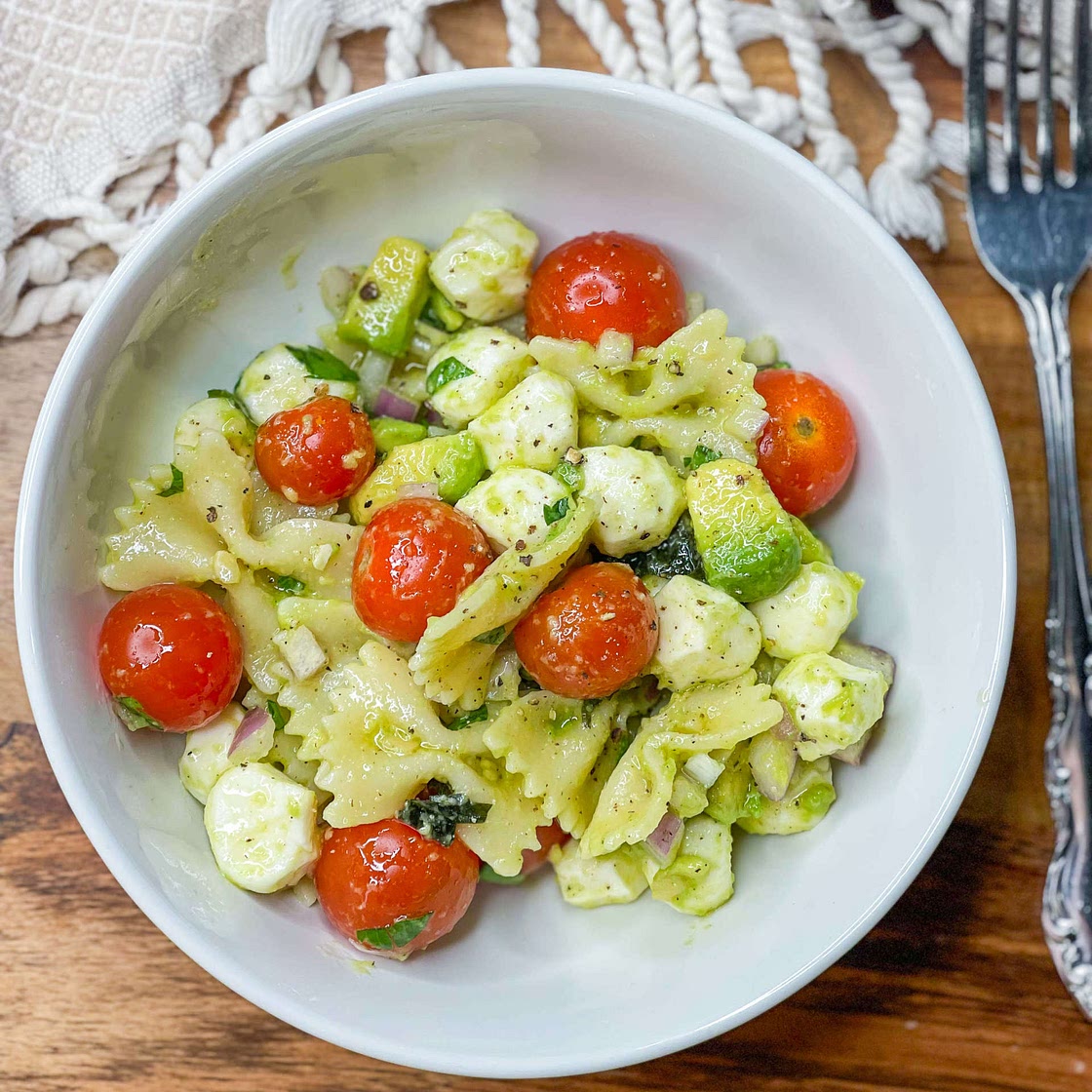 Avocado Caprese Pasta Salad