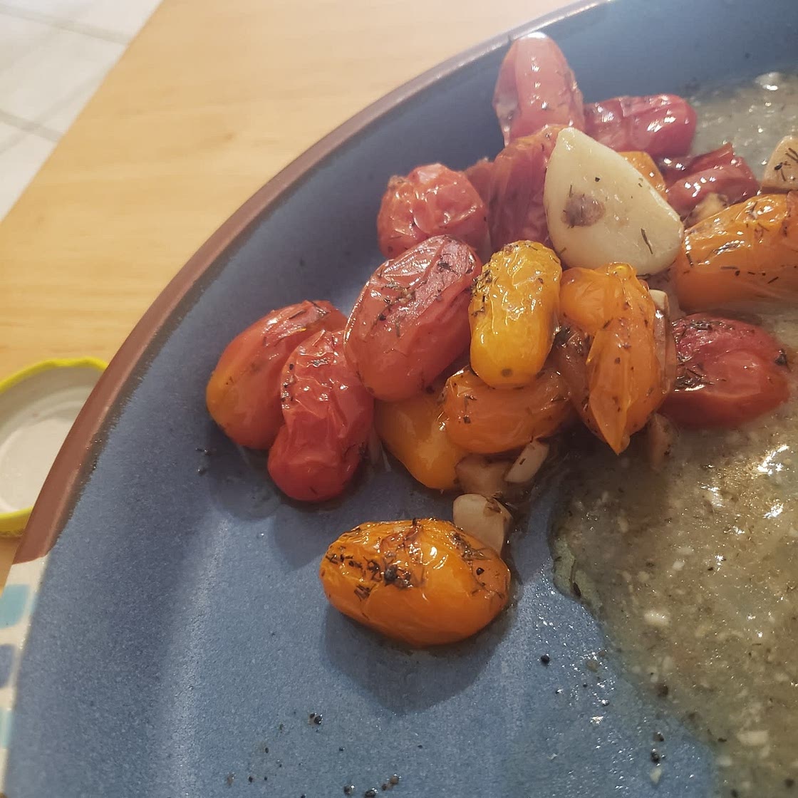 Roasted Cherry Tomatoes with Garlic and Balsamic