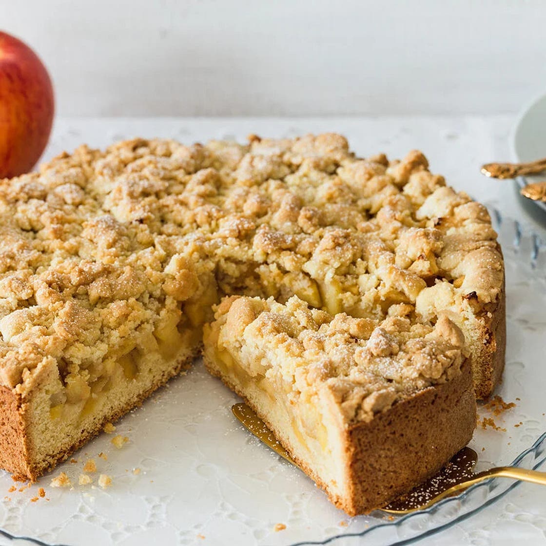 Apple crumble -  caramel - cake