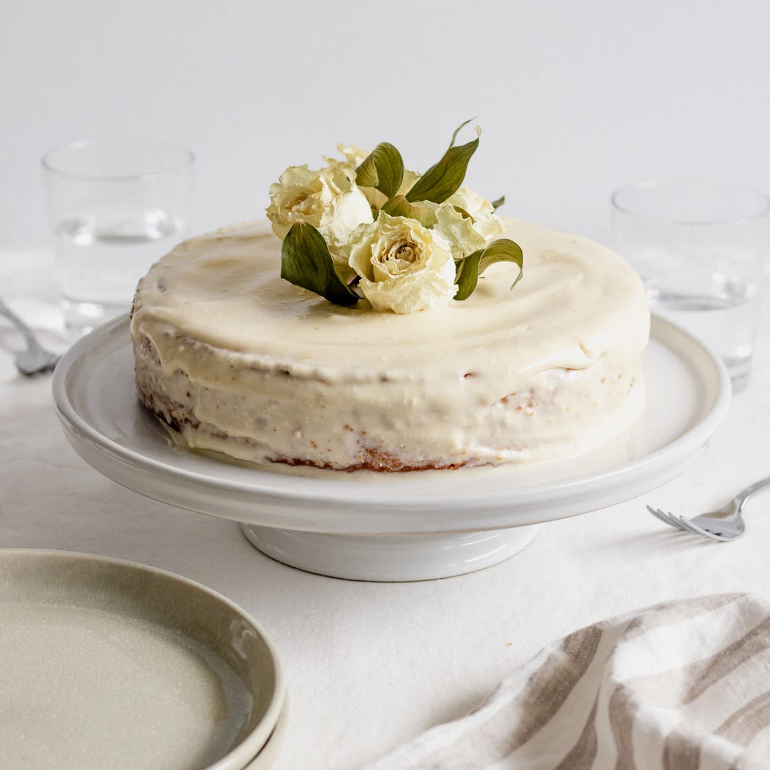 Delicious Lemon Olive Oil Cake Recipe