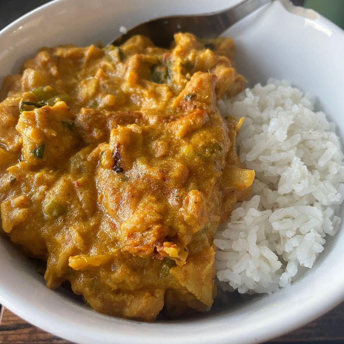 Crockpot Thai Yellow Curry Chicken with Garlic Rice