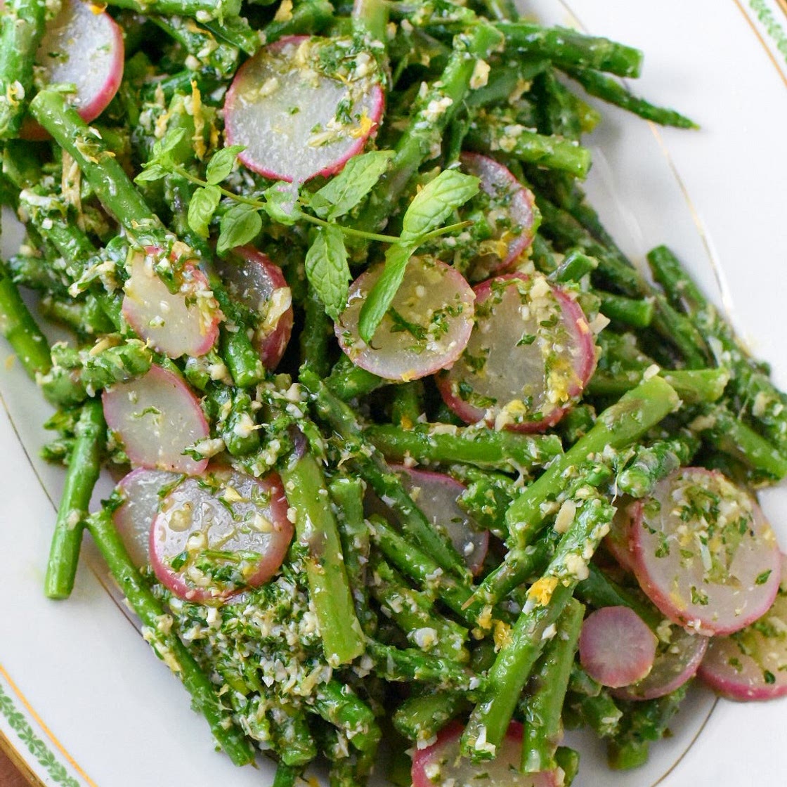 Blanched Asparagus Salad With Mint Gremolata