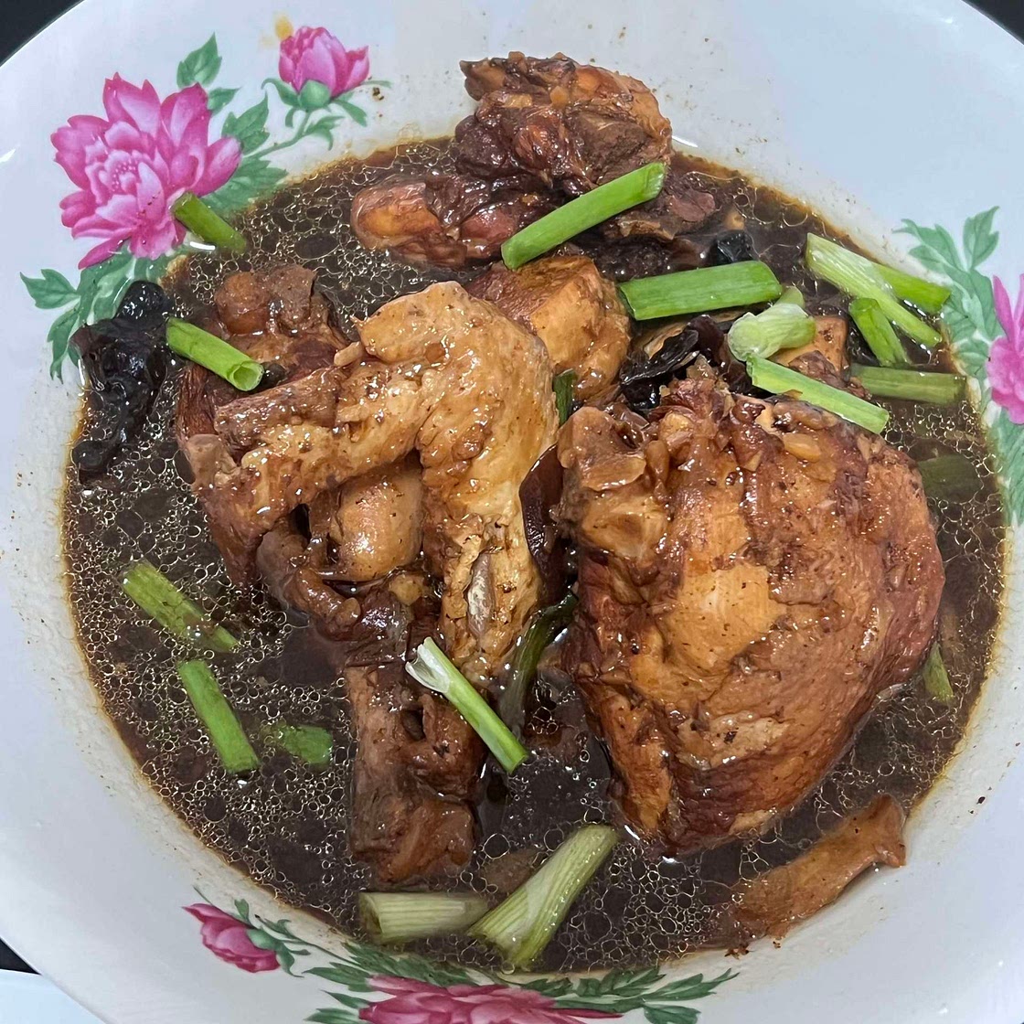Yellow wine chicken 