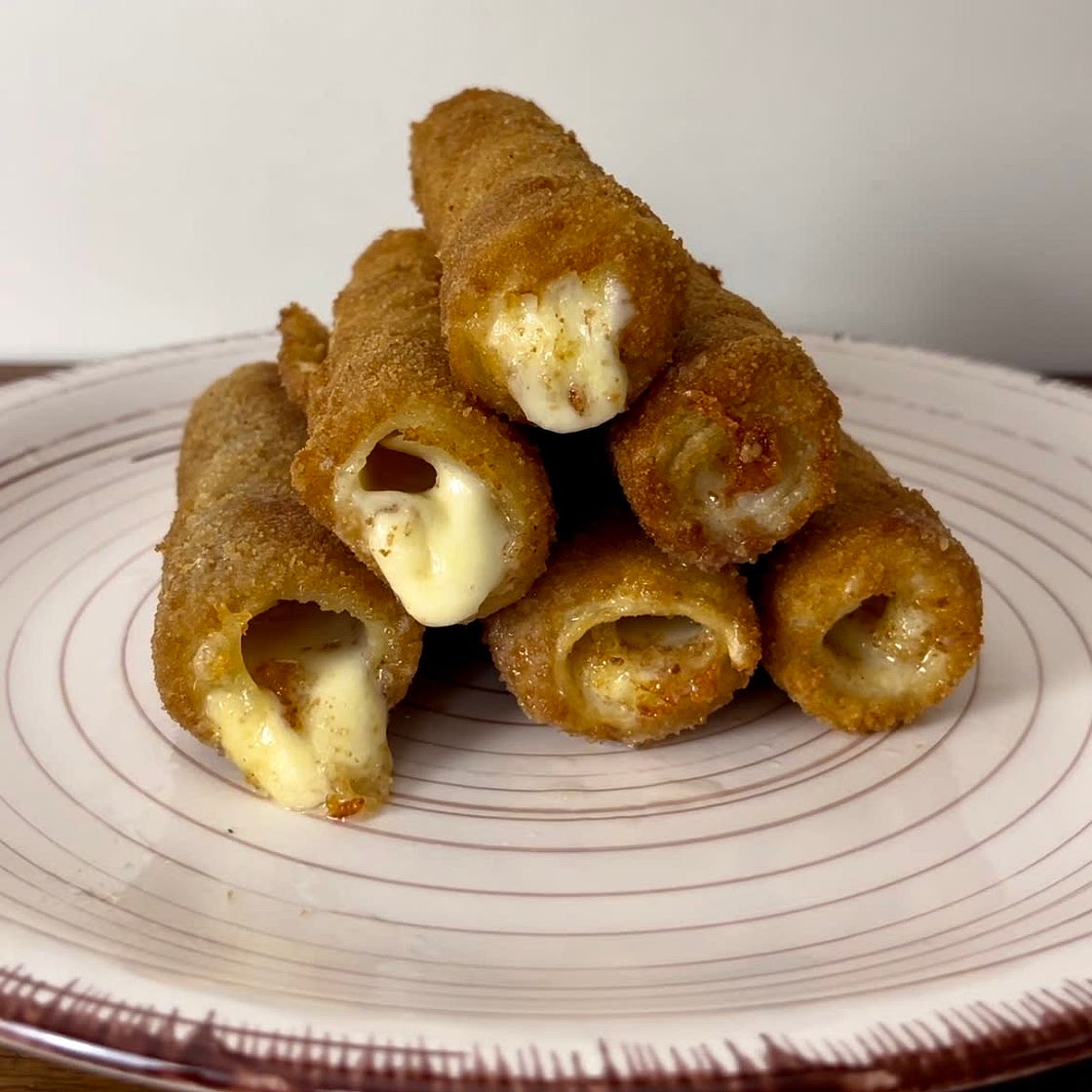 Knusprige Käse-Cannelloni