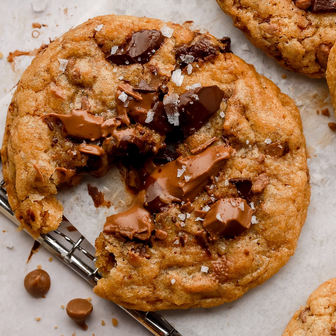 Copycat Chocolate Chip Millie's Cookies