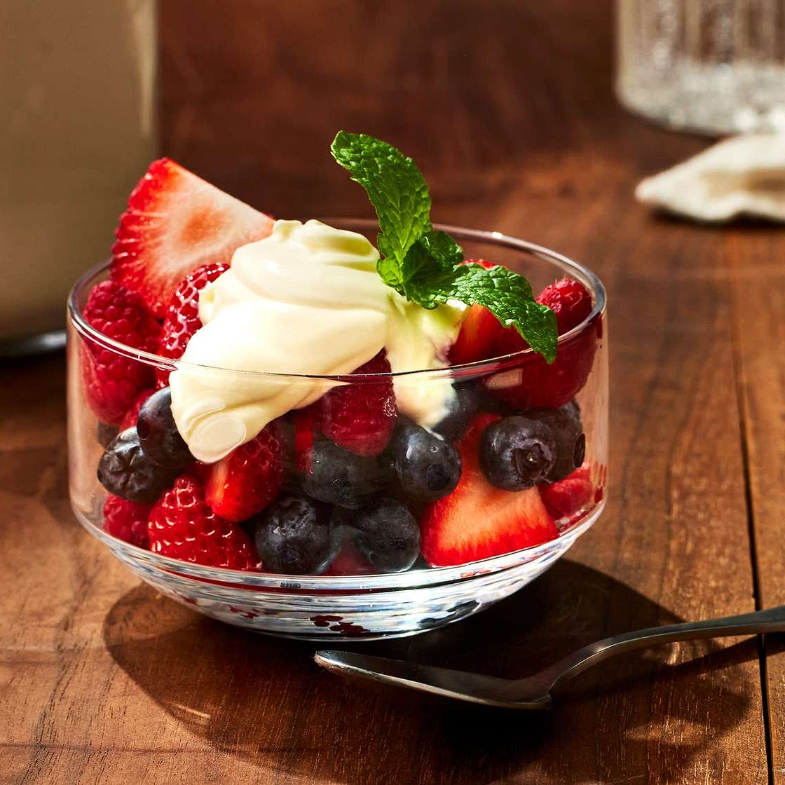 Chef John's Crème Fraîche
