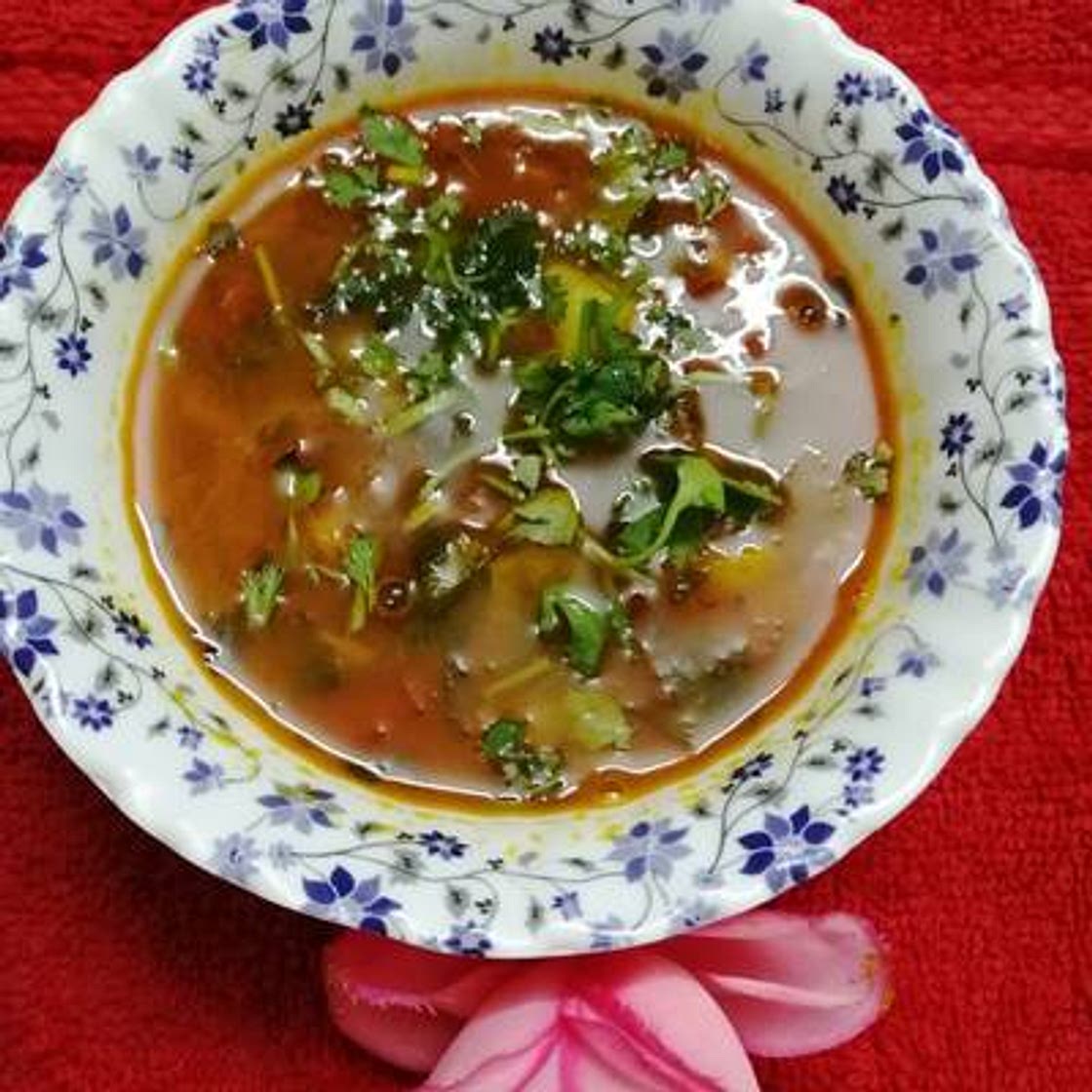 गुजराती आलू की सब्जी (gujarati aloo ki sabzi recipe in Hindi)