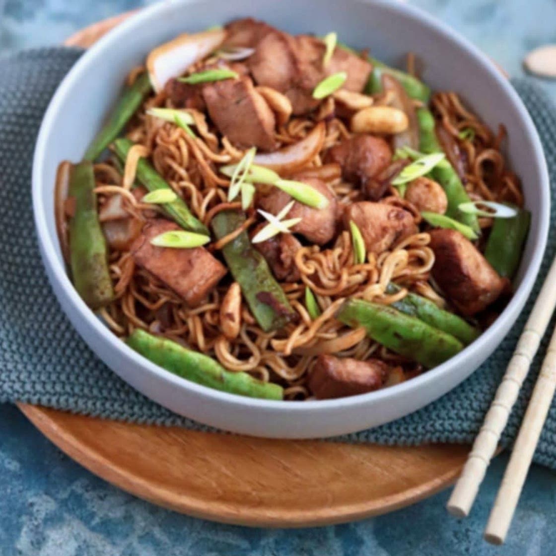 Chinese Almond Chicken Noodles