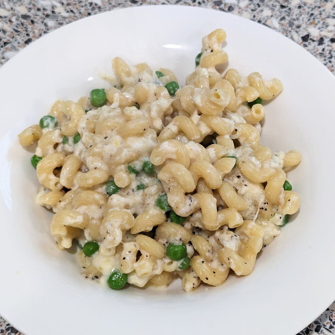Lemon and Pea Alfredo