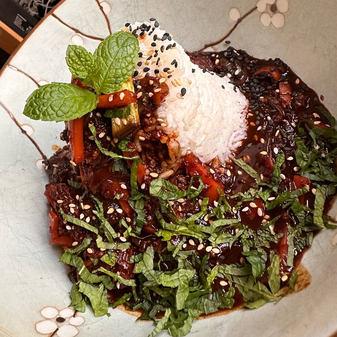 Kong-Bul (Soybean Sprouts and Bulgogi)