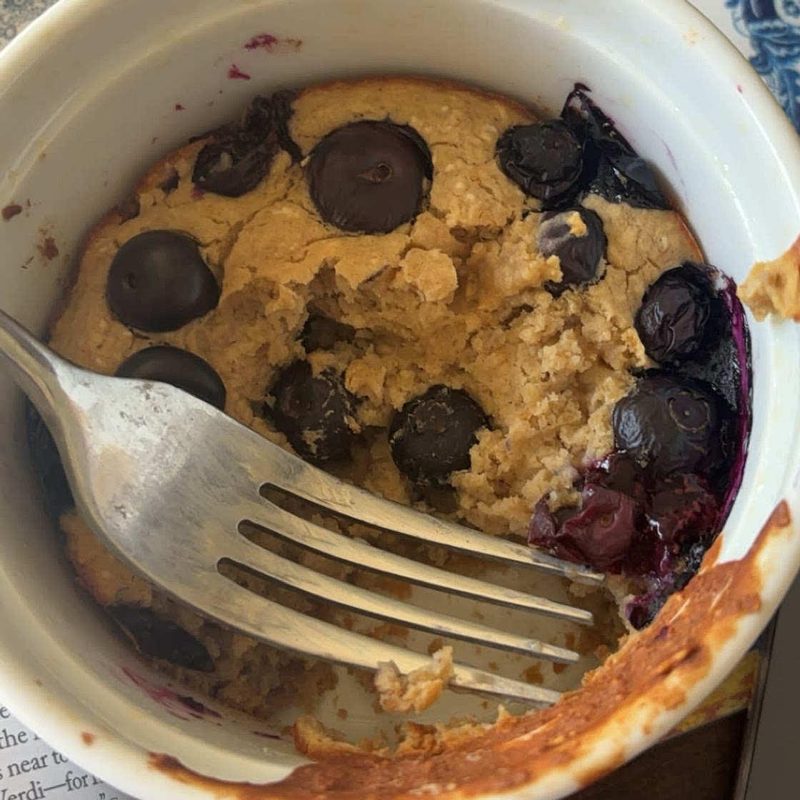 Blueberry muffin baked oats 🫐🧁 Save this recipe for a healthy br