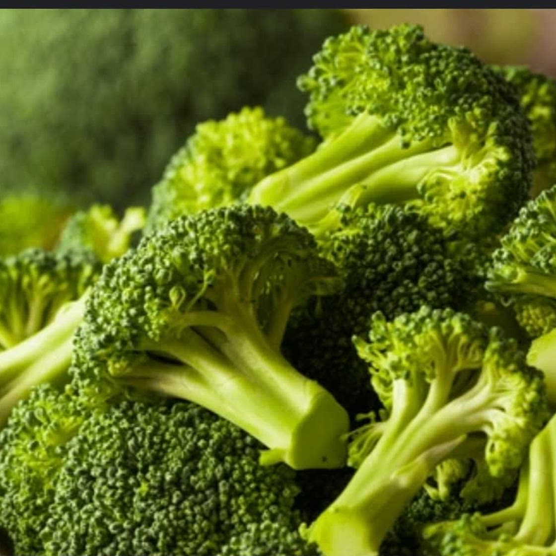 Instant Pot: GARLICKY PARMESAN BROCCOLI
