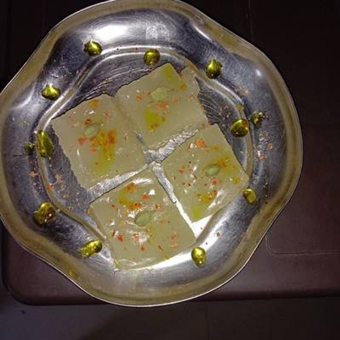 बॉम्बे ड्राई हलवा (bombay dry halwa recipe in Hindi)
