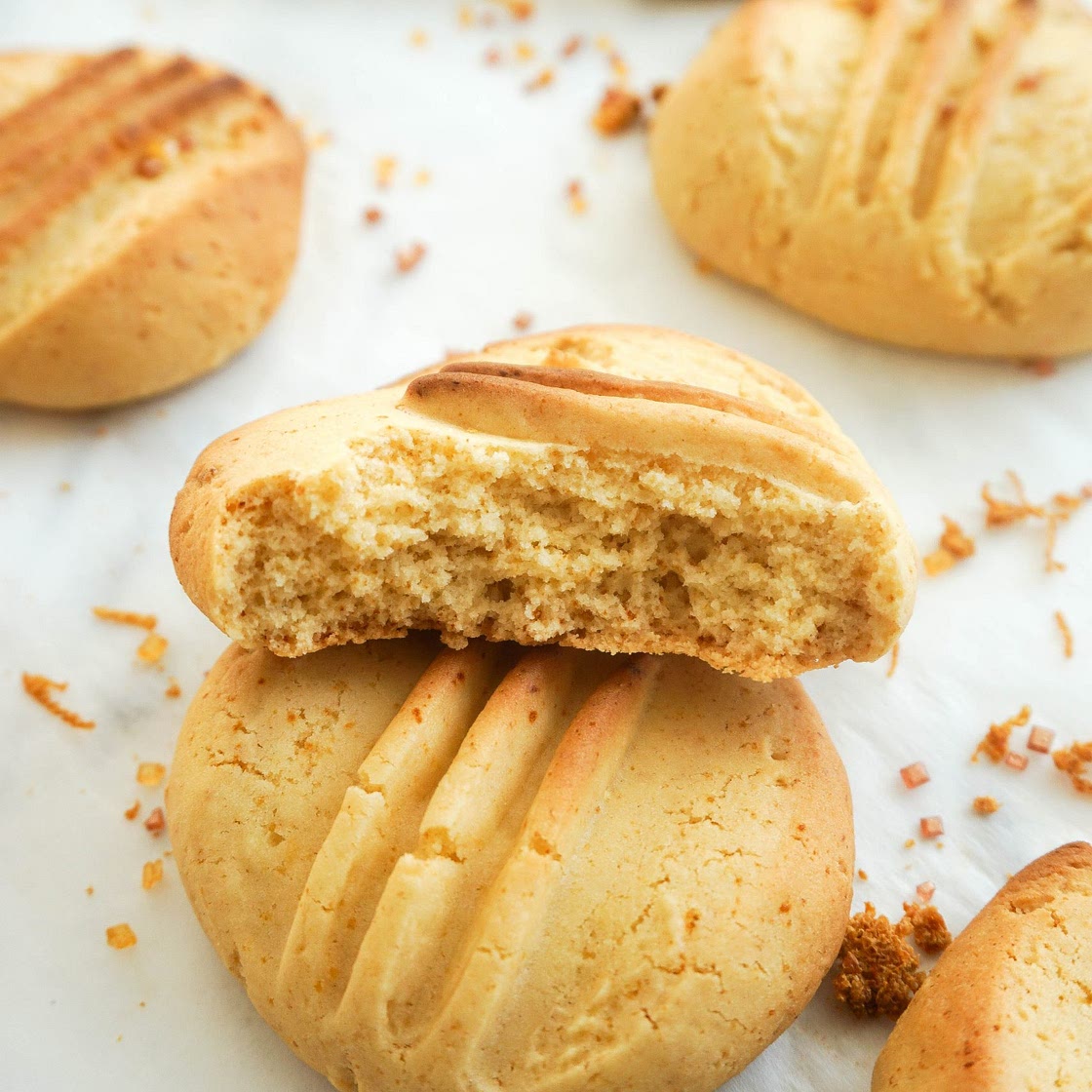 Egg Yolk Honey Cookies with Poppy Seeds