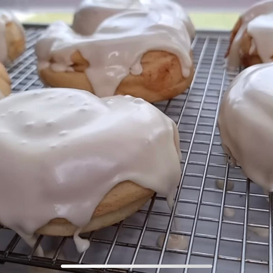 Iced Honey Buns