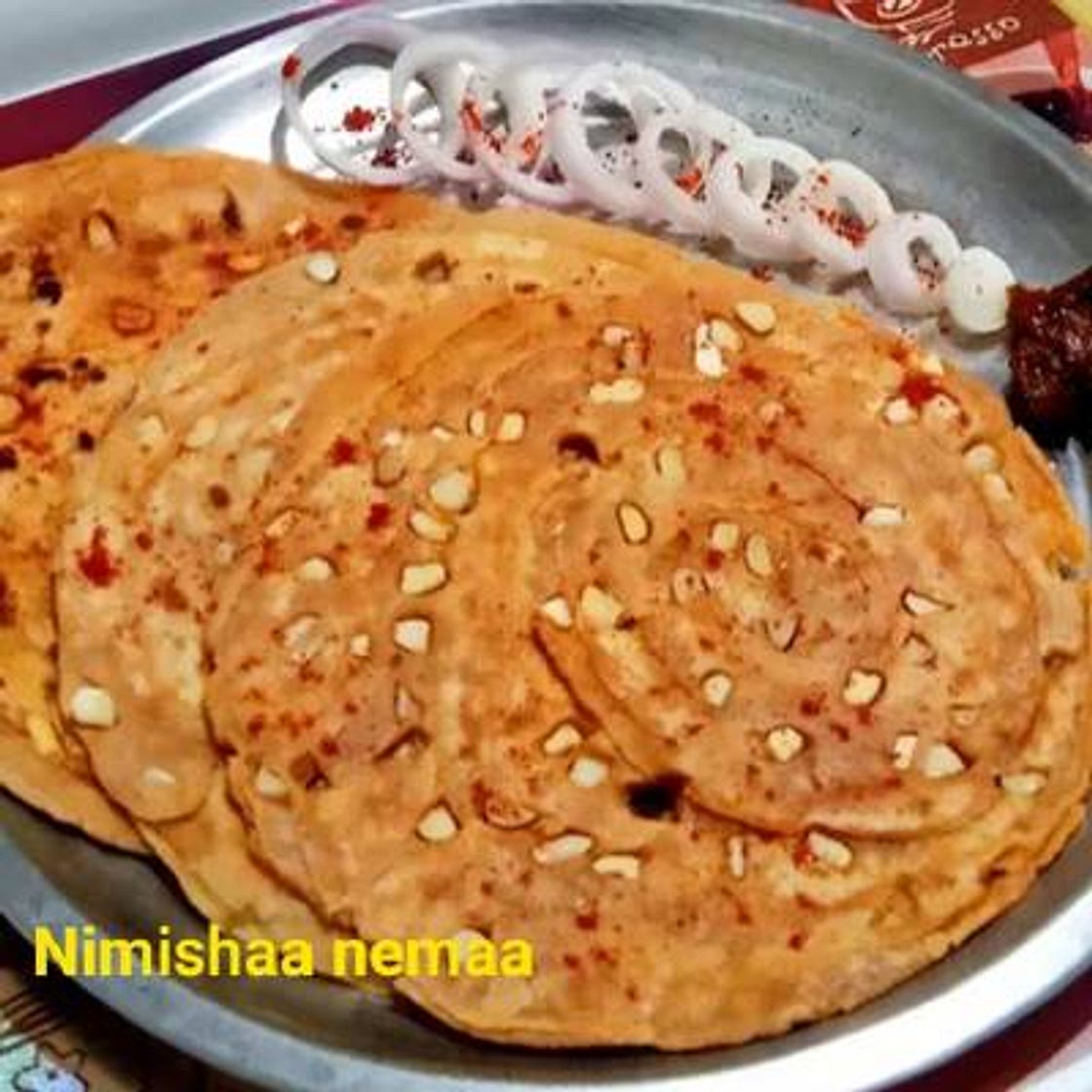 गार्लिक लच्छा पराठा (garlic lachha paratha recipe in Hindi)