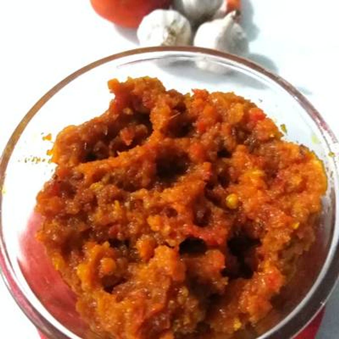 लहसुन मिर्च की चटनी (Garlic Mirch Chutney Recipe In Hindi)