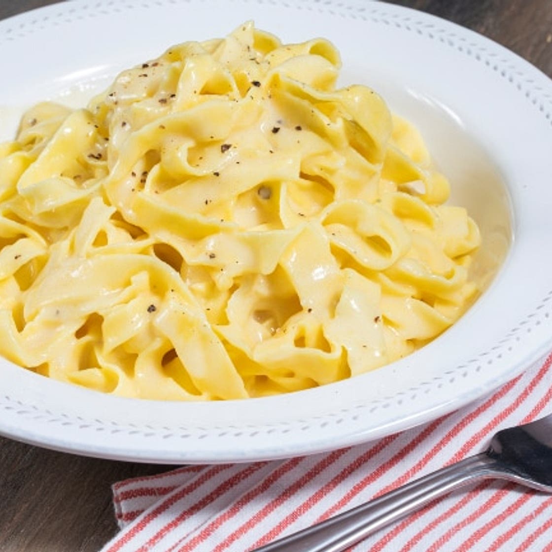 Fettuccine Alfredo