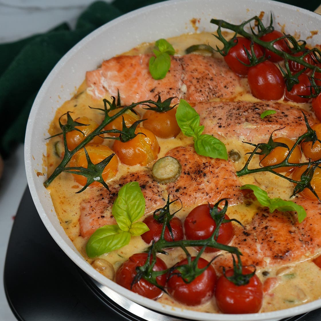 Creamy Salmon and Tomato Skillet Recipe