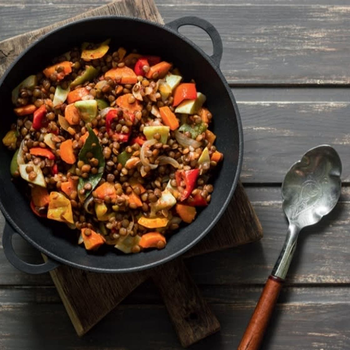 Linsen mit gebratenem Gemüse