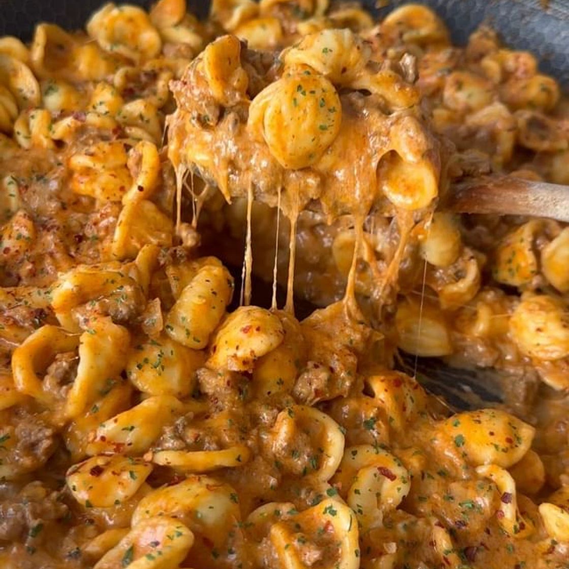 Cheesy Mexican Honey Beef Pasta