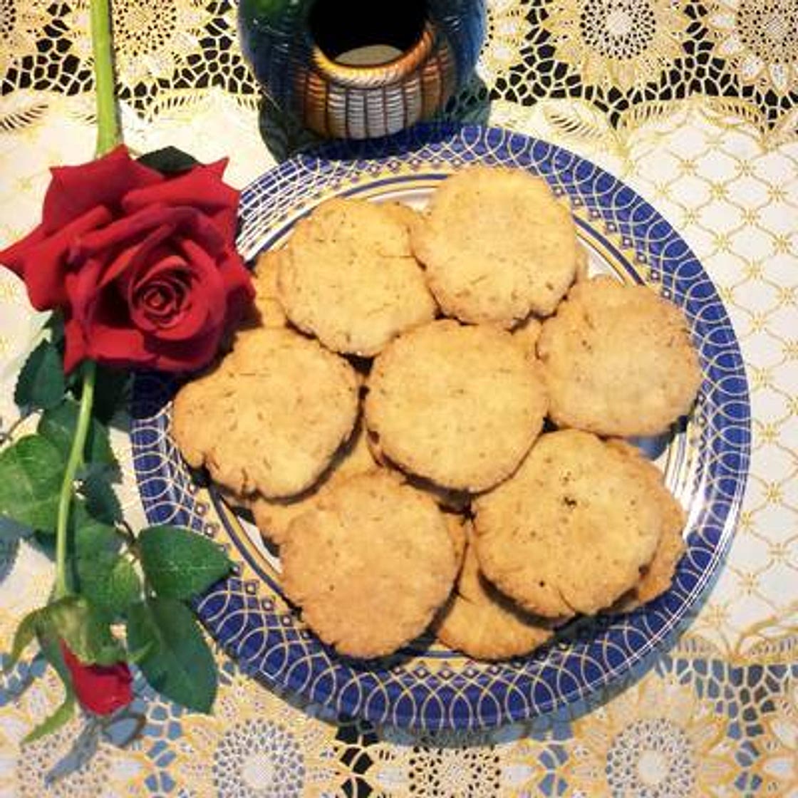 पंजाबी मसाला मठरी (punjabi masala mathri recipe in Hindi)