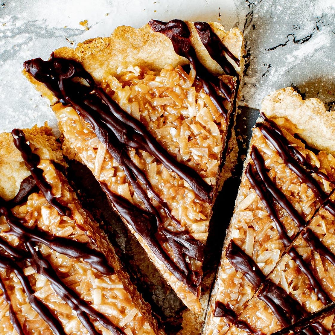 Samoas Cookie Pie
